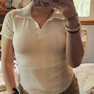 Plain collared tee-shirt